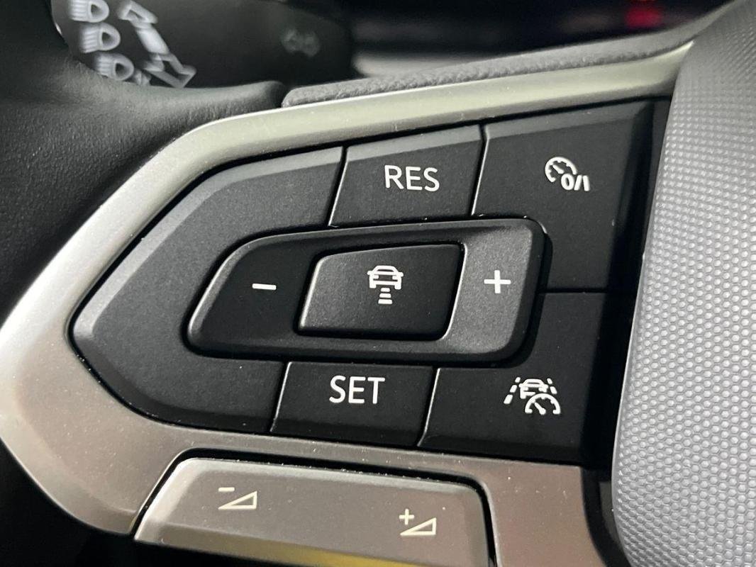 Volkswagen Touran - Photo 21
