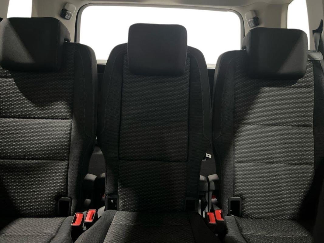 Volkswagen Touran - Photo 22