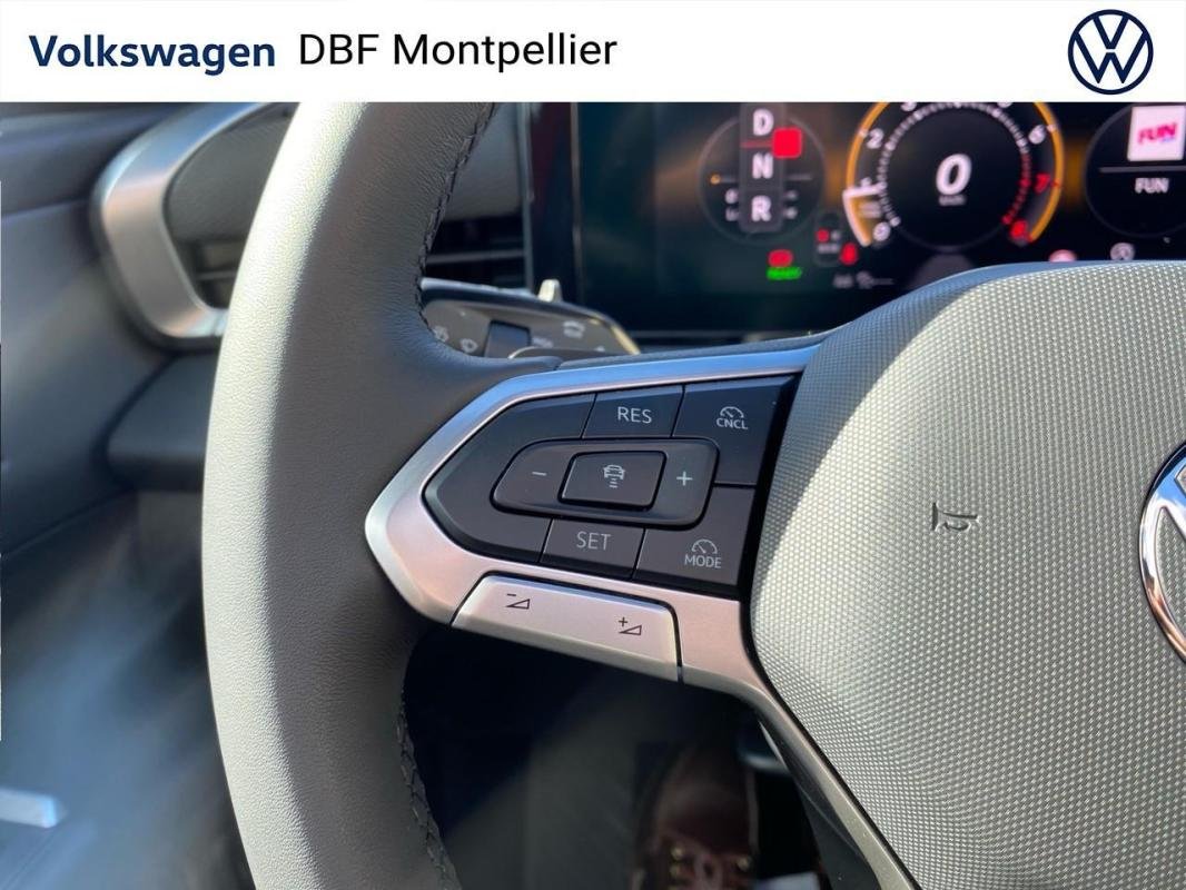 Volkswagen T-Roc - Photo 20
