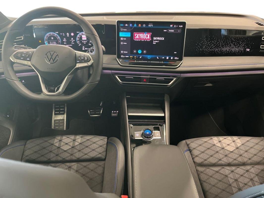 Volkswagen Tiguan - Photo 8