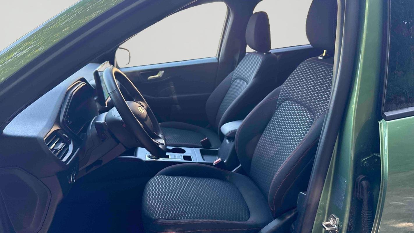 Ford Kuga - Photo 11