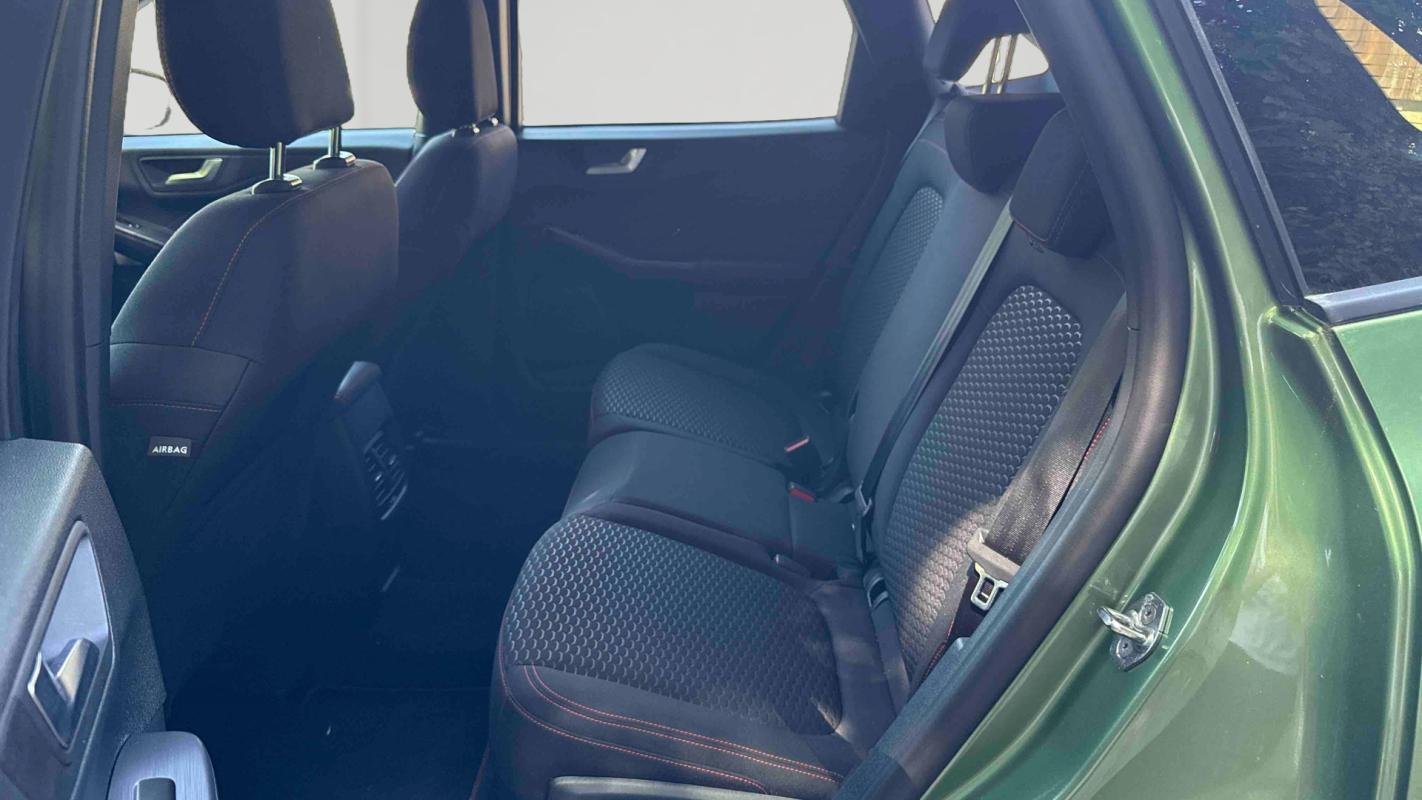 Ford Kuga - Photo 12