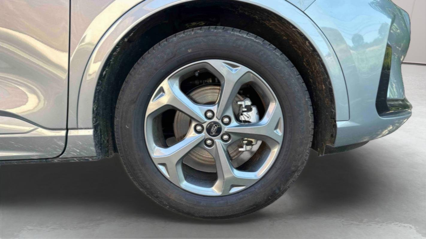 Ford Kuga - Photo 14