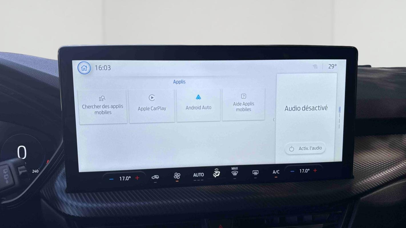 Ford Kuga - Photo 18