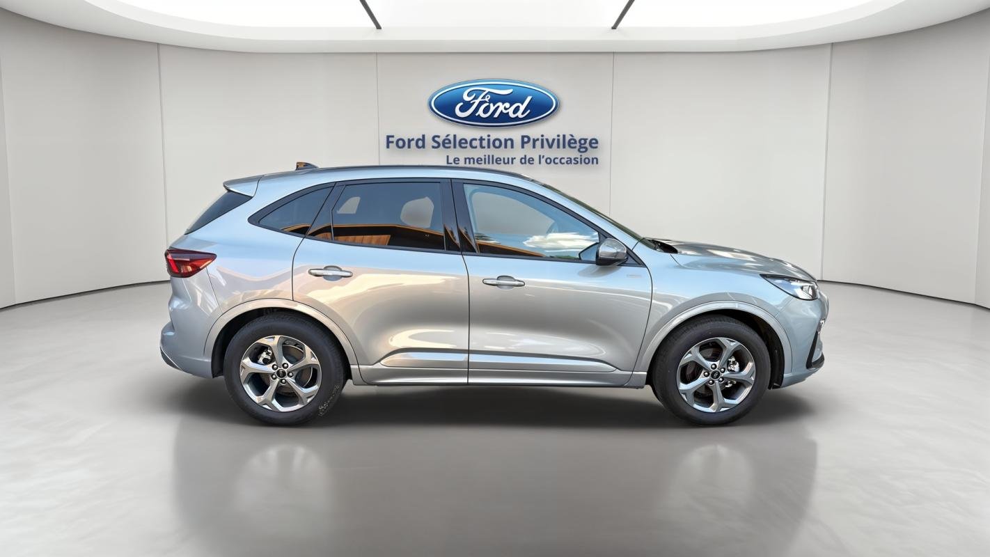 Ford Kuga - Photo 6