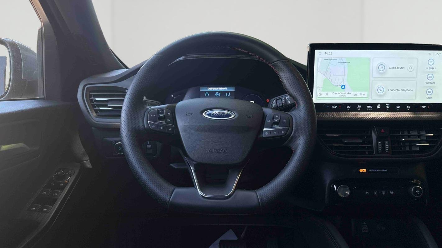 Ford Kuga - Photo 10