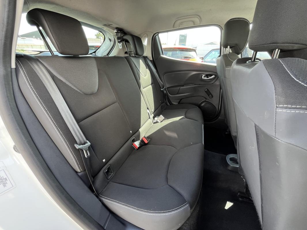 Renault Clio - Photo 12