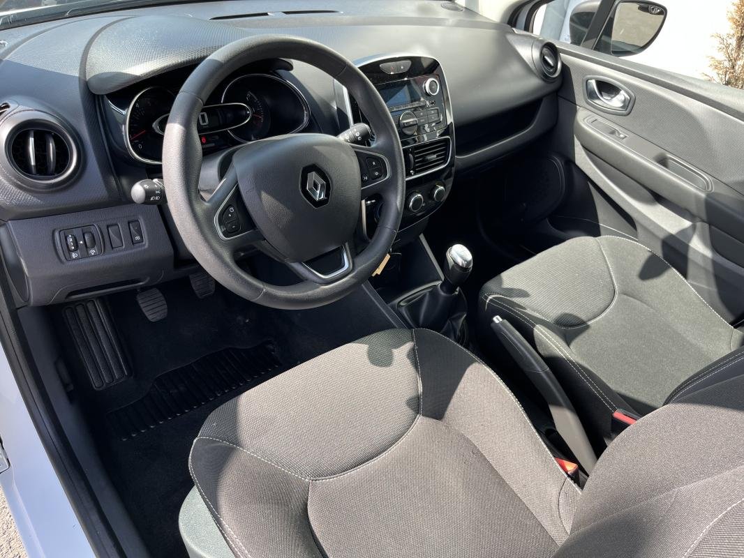 Renault Clio - Photo 14