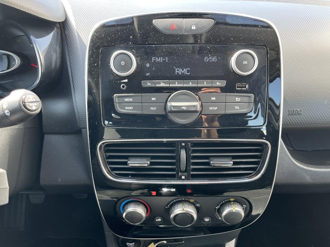 Renault Clio - Photo 19
