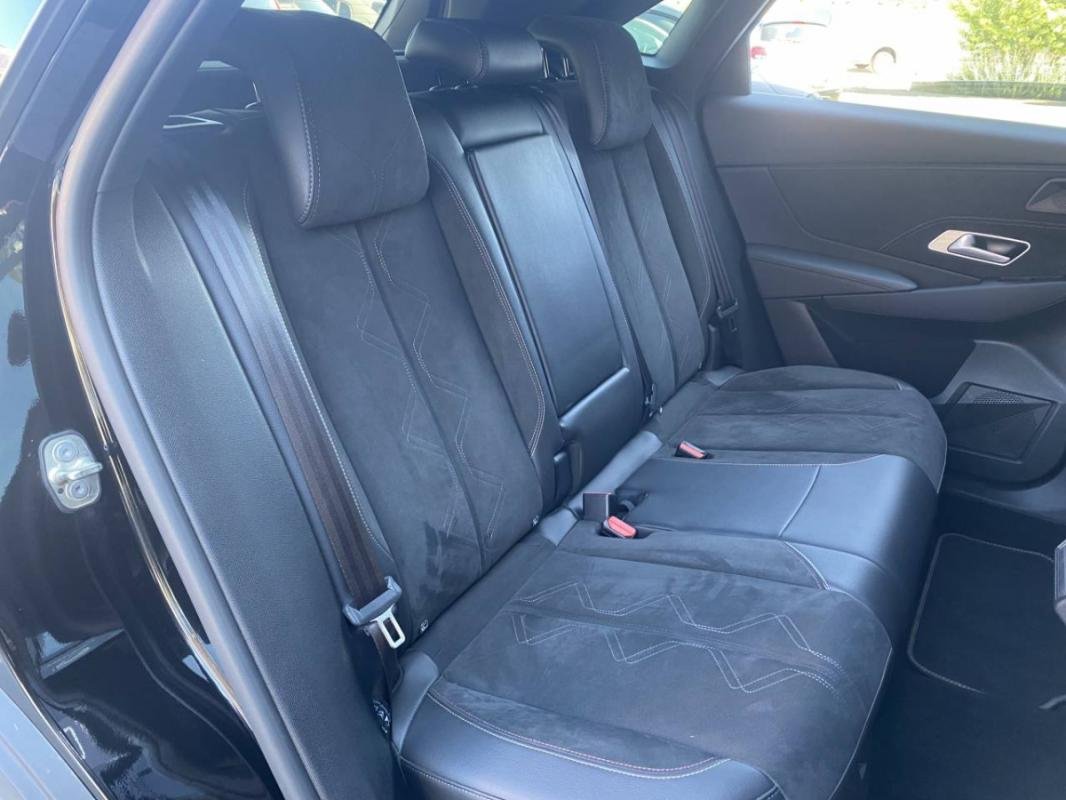 DS DS 7 Crossback - Photo 14
