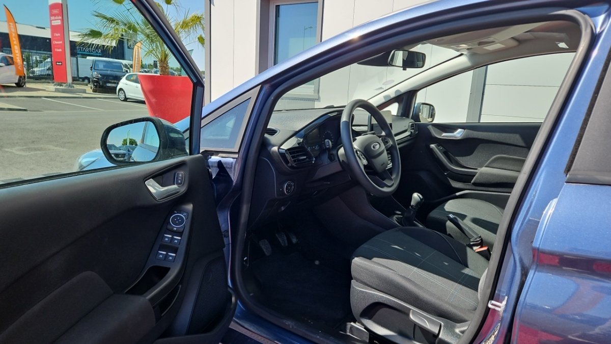 Ford Fiesta - Photo 12