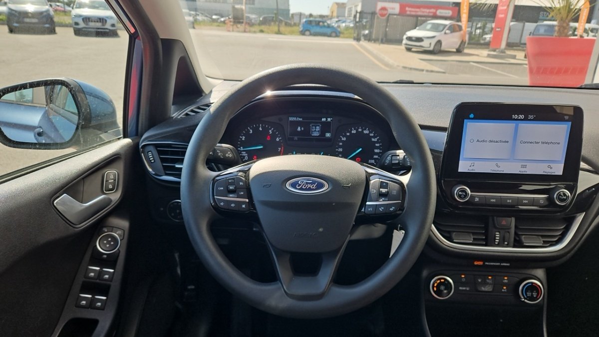 Ford Fiesta - Photo 15