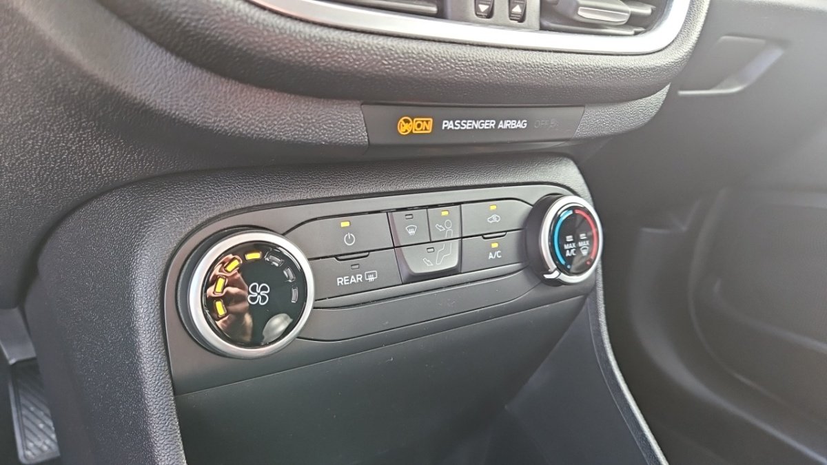 Ford Fiesta - Photo 26