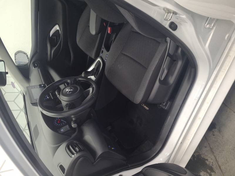 Toyota Yaris - Photo 10