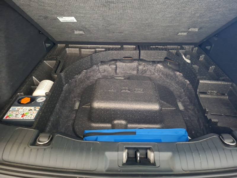 Ford Kuga - Photo 12