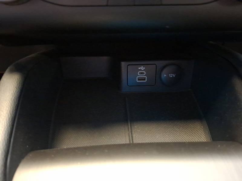 Ford Kuga - Photo 25