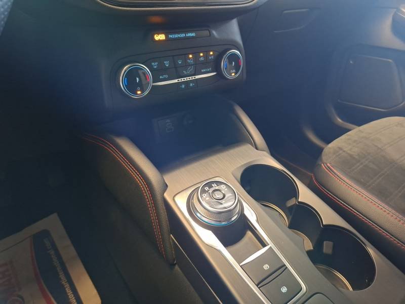 Ford Kuga - Photo 26