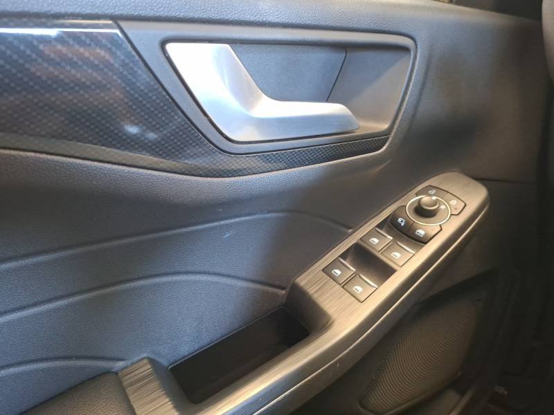 Ford Kuga - Photo 33