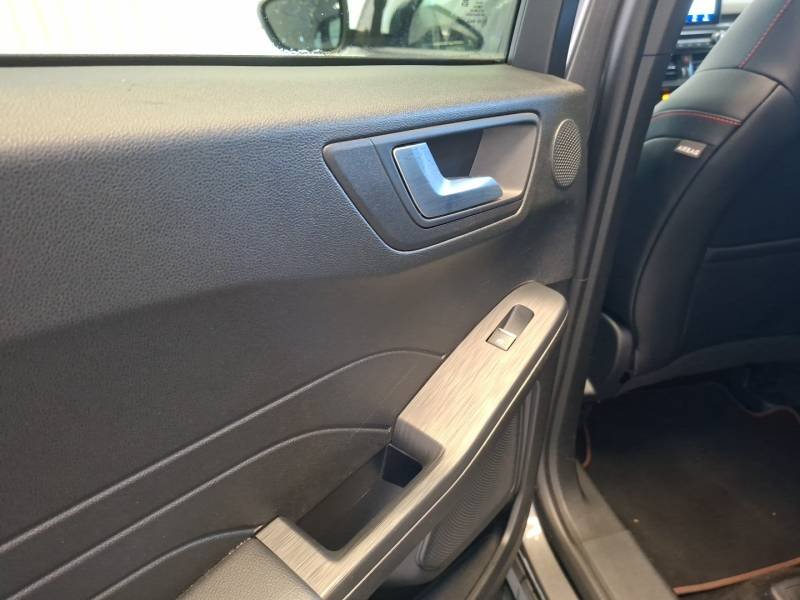 Ford Kuga - Photo 36
