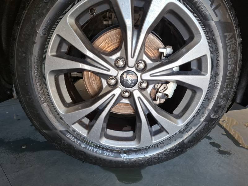 Ford Kuga - Photo 6