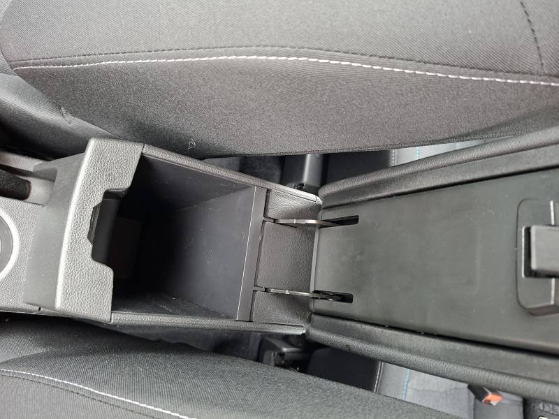 Renault Captur - Photo 15