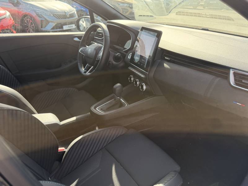 Renault Clio - Photo 24