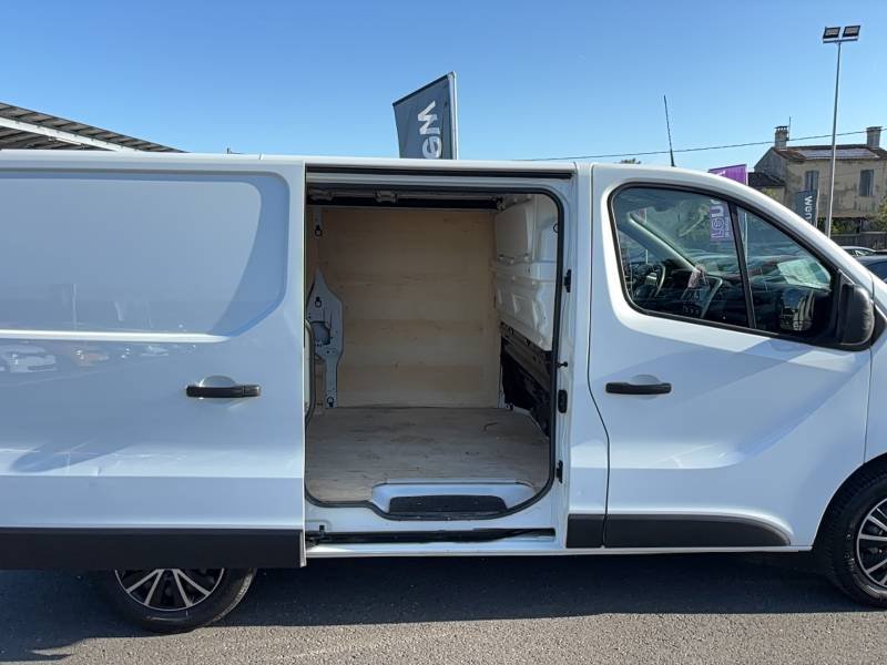 Renault Trafic - Photo 18