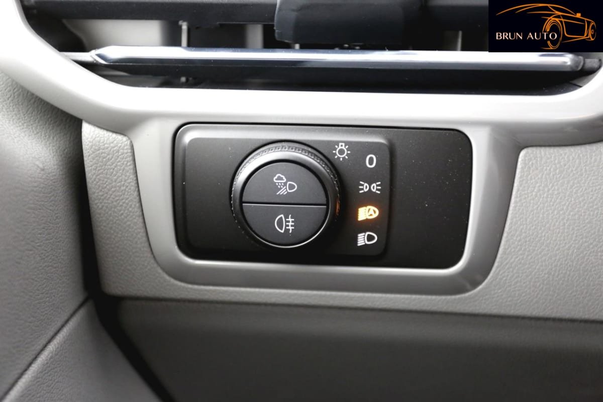 Volkswagen Transporter - Photo 17