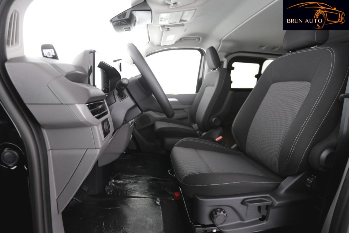 Volkswagen Transporter - Photo 8