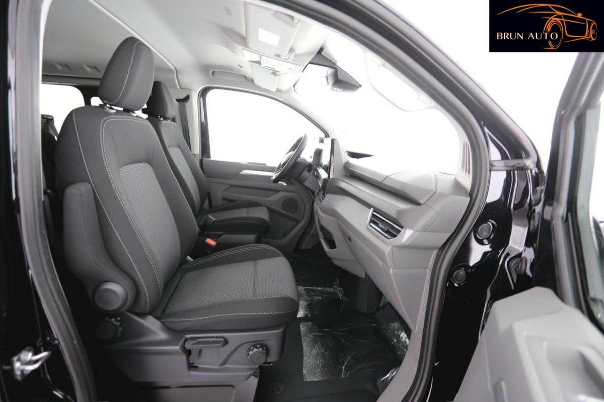 Volkswagen Transporter - Photo 9