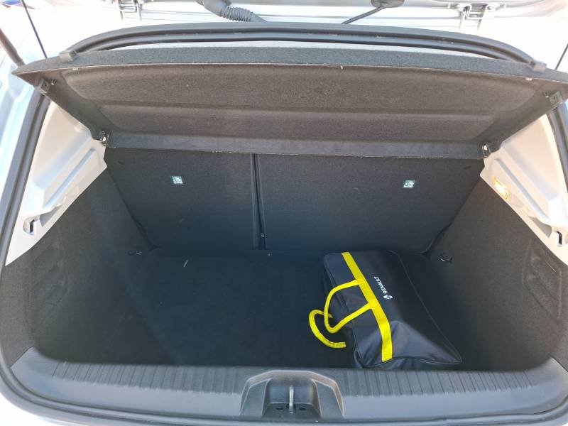 Renault Clio - Photo 16