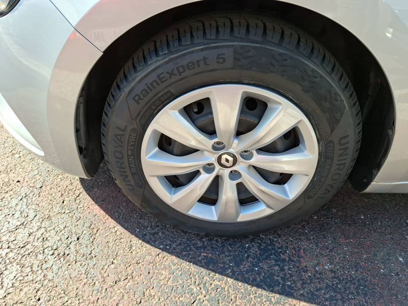Renault Clio - Photo 19