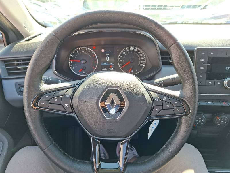 Renault Clio - Photo 23