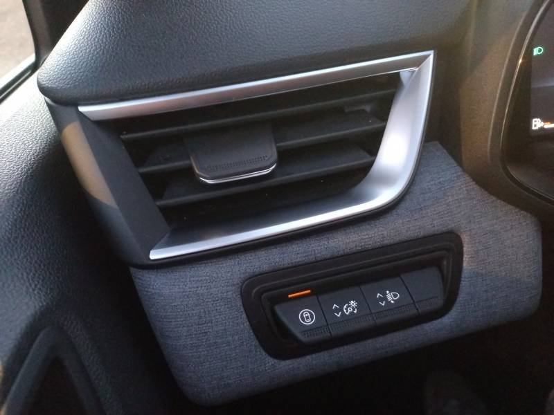 Renault Clio - Photo 25