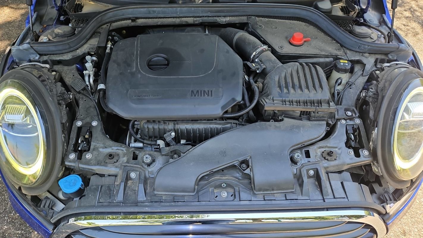 Mini Cabrio - Photo 15