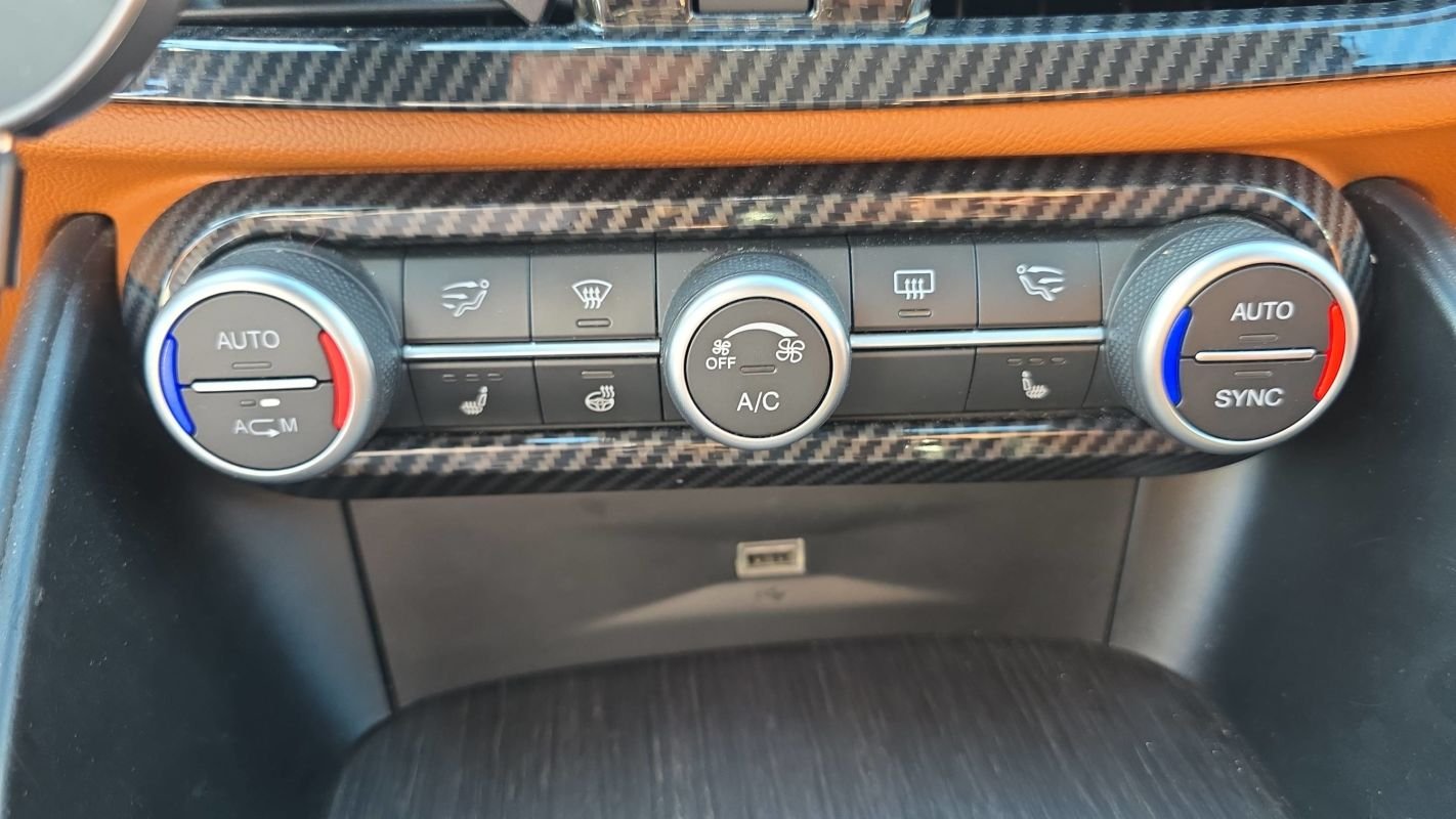 Alfa Romeo Giulia - Photo 13