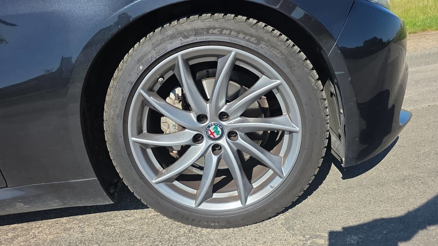 Alfa Romeo Giulia - Photo 17