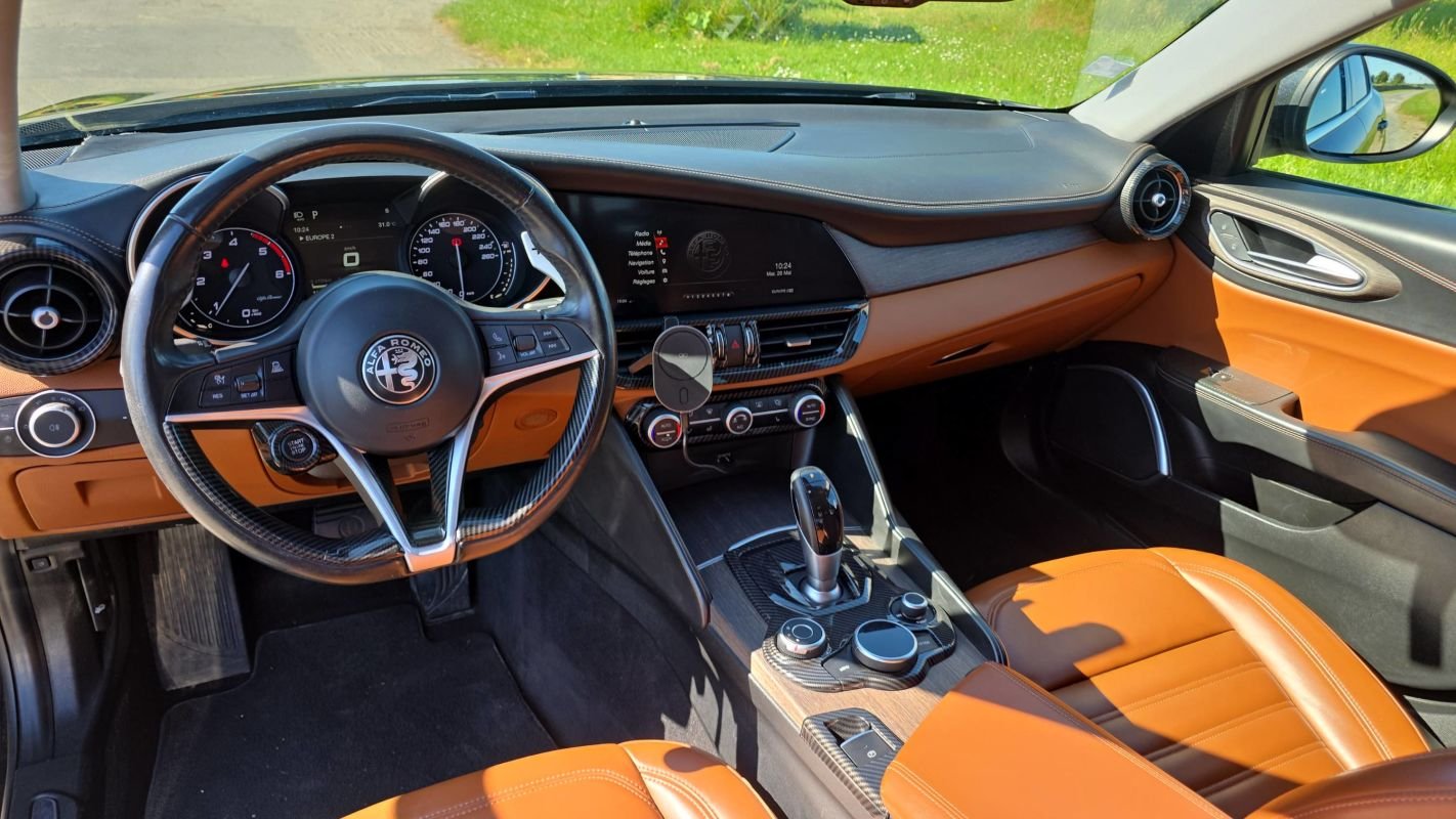 Alfa Romeo Giulia - Photo 8