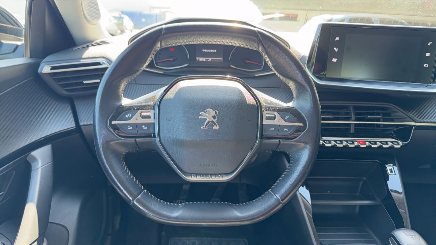 Peugeot 2008 - Photo 24