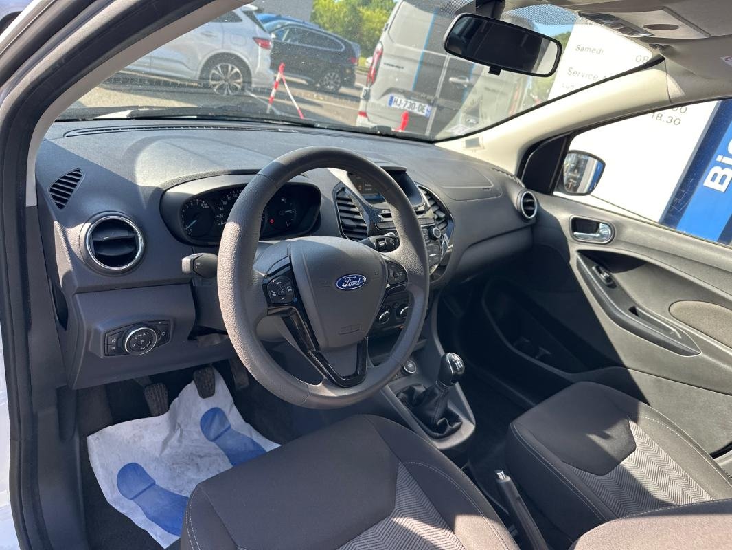 Ford ka + - Photo 16
