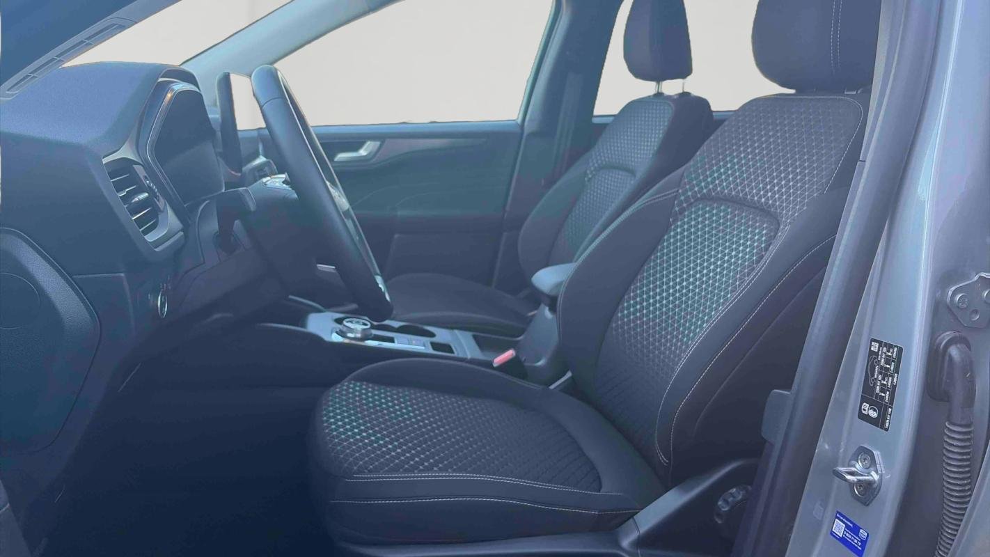 Ford Kuga - Photo 11