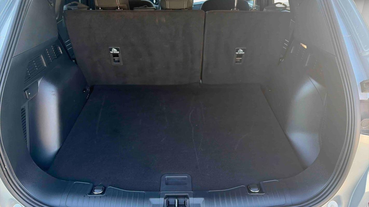 Ford Kuga - Photo 13