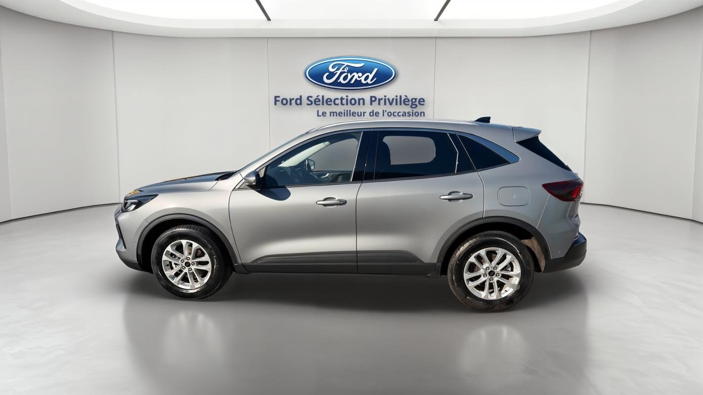 Ford Kuga - Photo 2