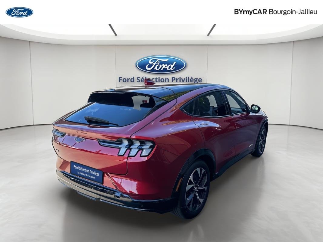 Ford Mustang Mach-E - Photo 5