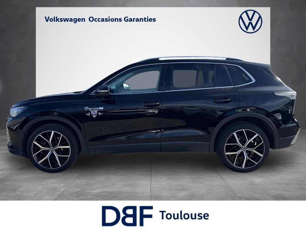 Volkswagen Tiguan - Photo 2