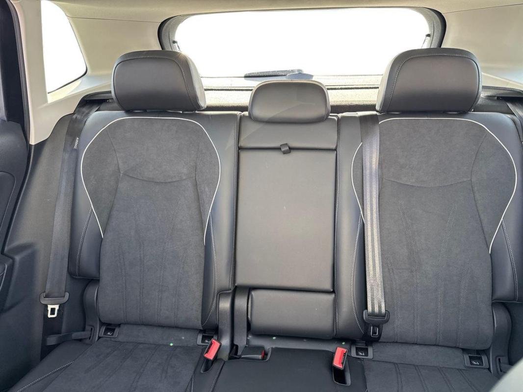 Volkswagen Tiguan - Photo 22