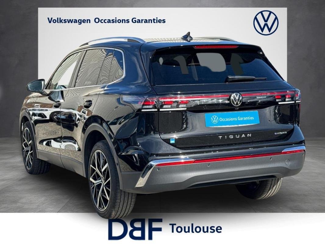 Volkswagen Tiguan - Photo 3