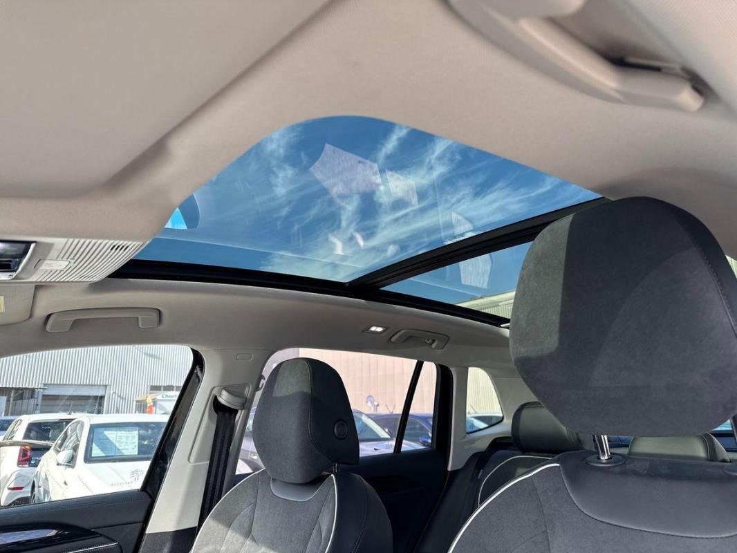 Volkswagen Tiguan - Photo 35