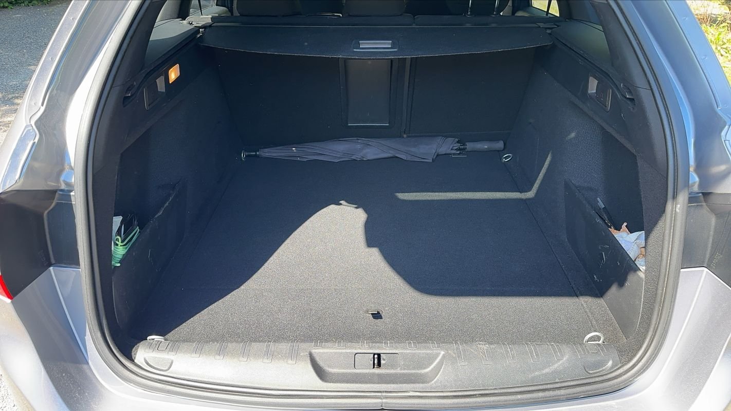 Peugeot 308 SW - Photo 14