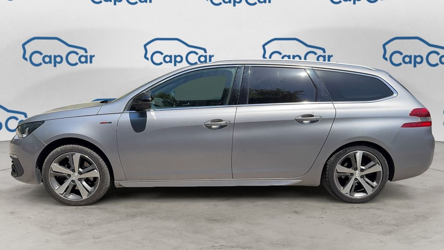 Peugeot 308 SW - Photo 2